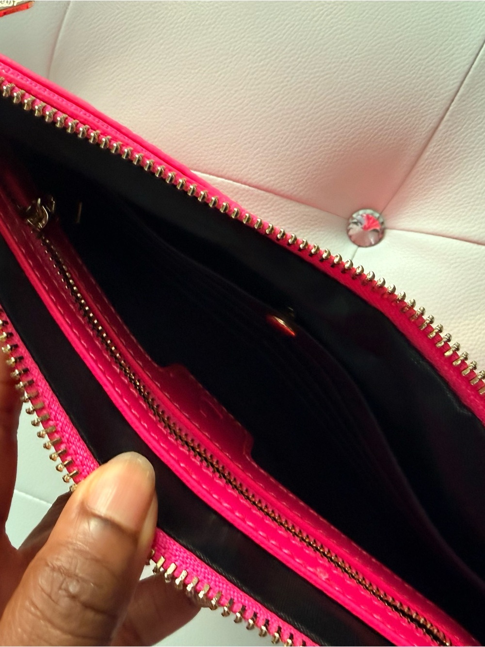TOTE & CARRY Hot Pink Croc Embossed Oversized Clutch | - Picture 5 of 11